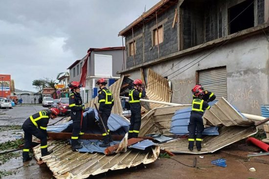 French-rescue-operation-underway-on-Mayotte